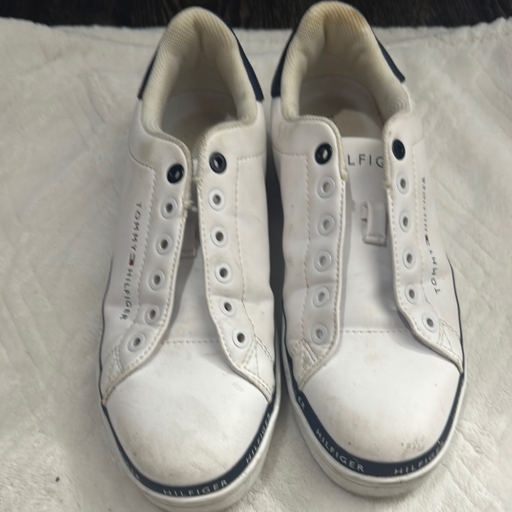 Tommy Hilfiger White and Navy Casual Shoes
